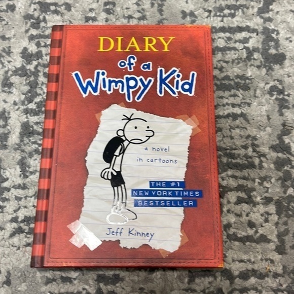 Diary of a wimpy kid book - Picture 1 of 2